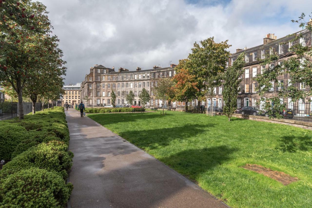 Spacious & Unique City Central 1 Bed With Wifi Edimburgo Exterior foto